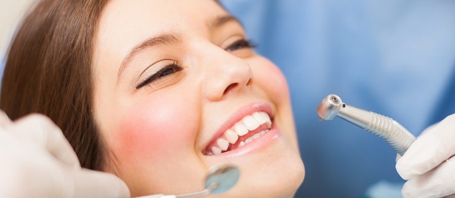 Risiko dan Tantangan Bisnis Klinik Gigi